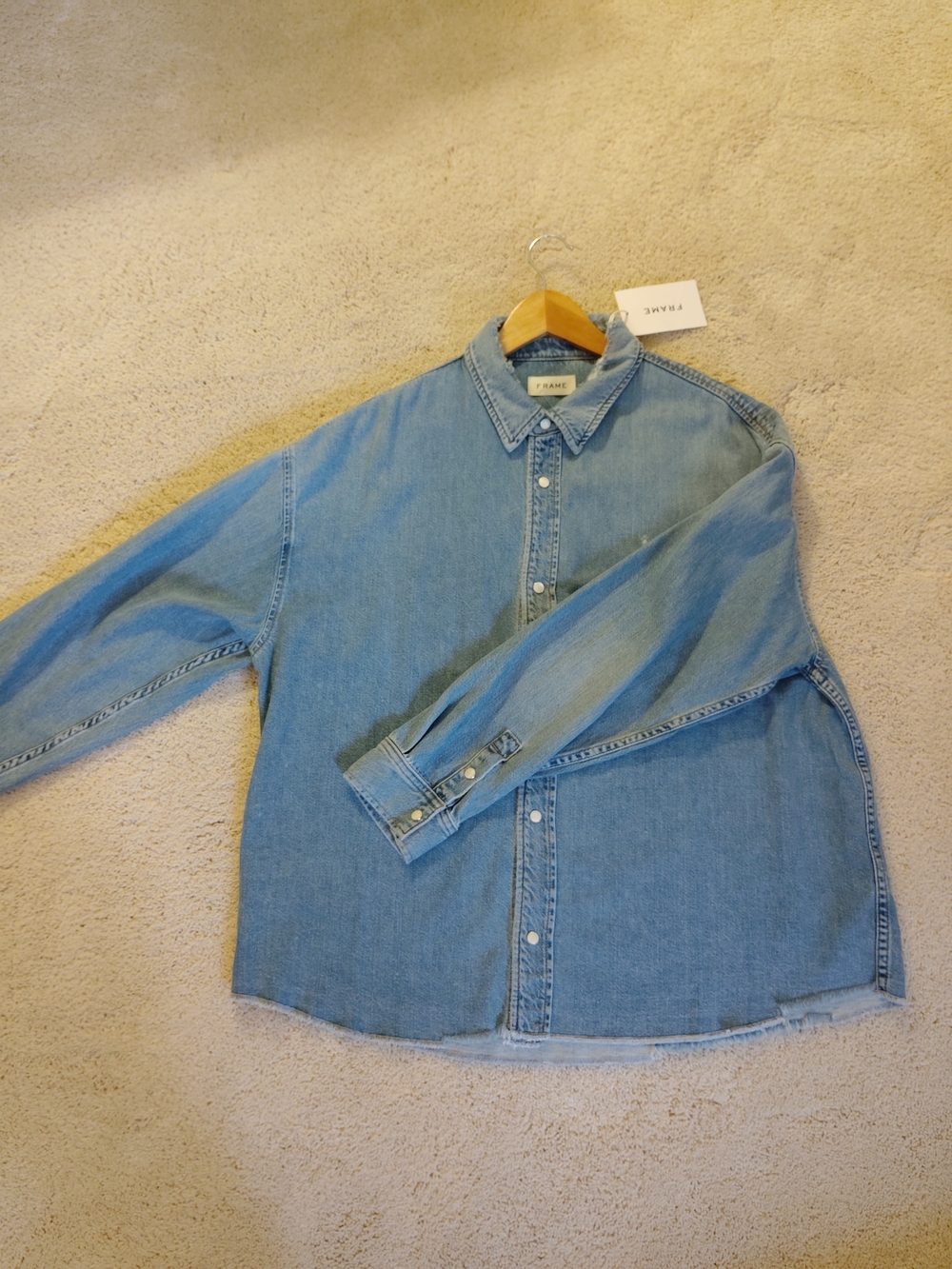 NEW Frame Denim Light Blue Denim Button-Up Shirt